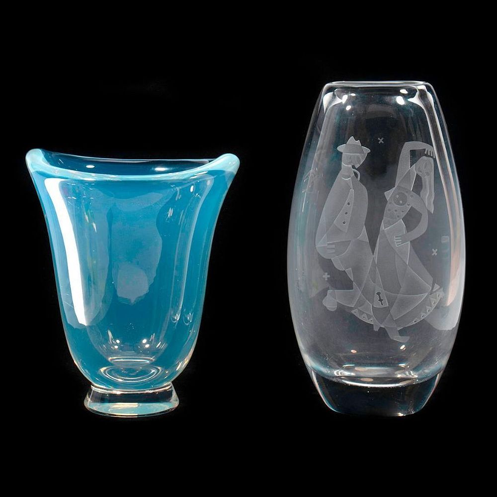 Appraisal: Orrefors Art Glass Vase The Orrefors tulip form with a