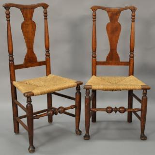 Appraisal: Pair of Queen Anne side chairs with vasiform splat and