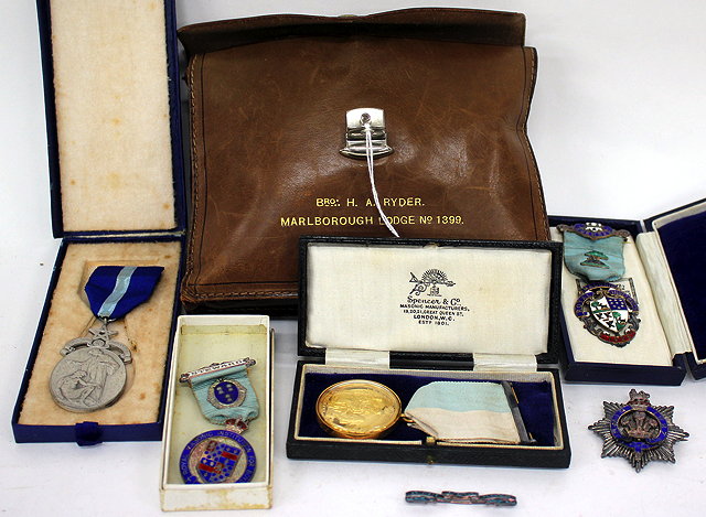 Appraisal: A GROUP OF MASONIC MEDALS to include a carat gold