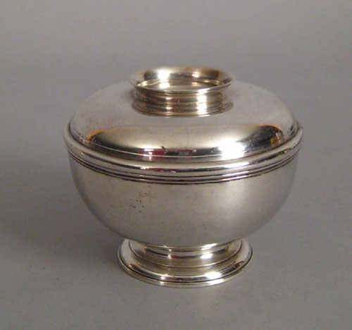 Appraisal: George I silver sugar bowl and cover ca by John