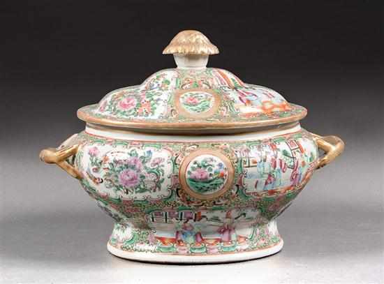 Appraisal: Chinese Export Rose Medallion porcelain soup tureen third quarter- th