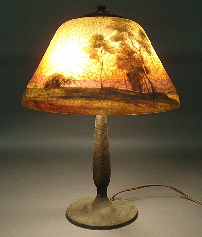 Appraisal: - Handel lamp with faux bronze lead base signed Handel