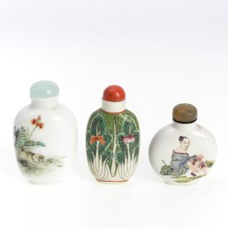 Appraisal: Group Chinese signed porcelain snuff bottles Group Chinese signed porcelain