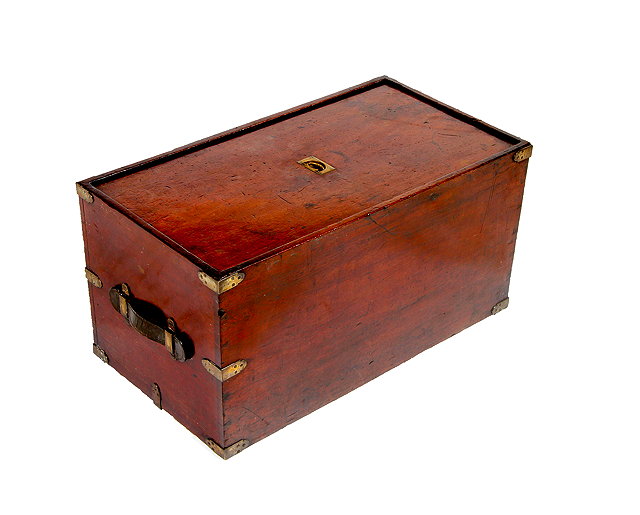 Appraisal: A TH CENTURY MAHOGANY CAMPAIGN CELLARETTE with brass mounted corners