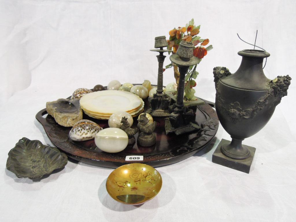 Appraisal: A miscellaneous collection of items including nine onyx and marble