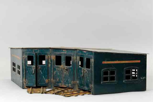 Appraisal: BUDDY 'L' OUTDOOR RAILROAD THREE STALL ROUNDHOUSE C - used