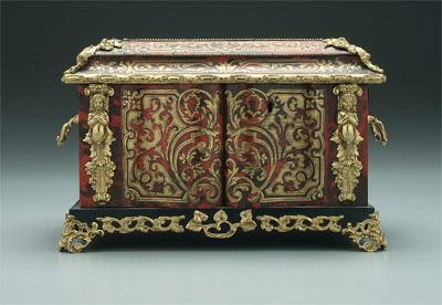 Appraisal: Front opening boulle box extensive gilt and tortoise inlay with