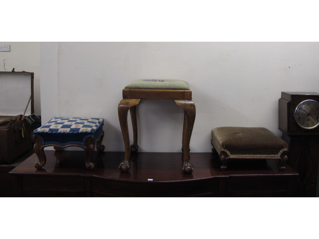 Appraisal: Walnut dressing stool on ball and claw supports and two