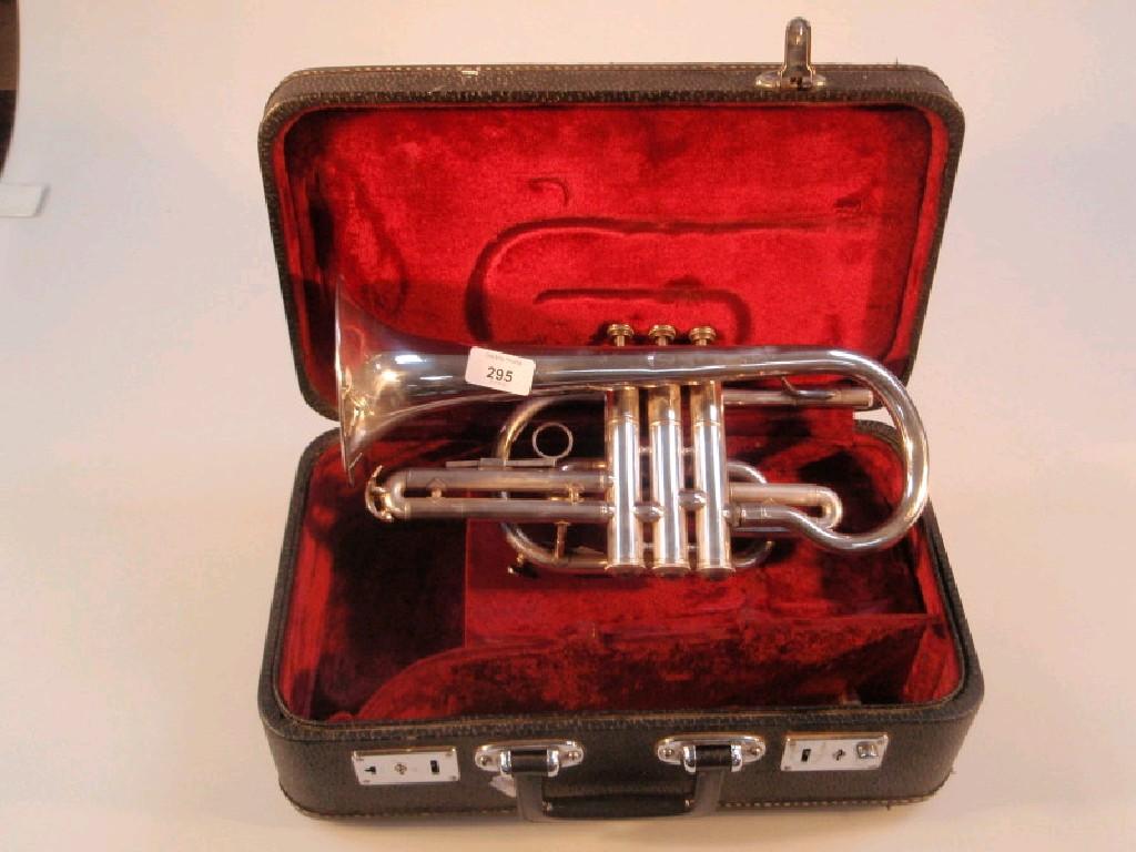 Appraisal: A cornet in case