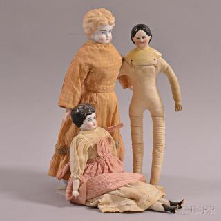 Appraisal: Three China Shoulder Head Dolls ht to in Estimate -