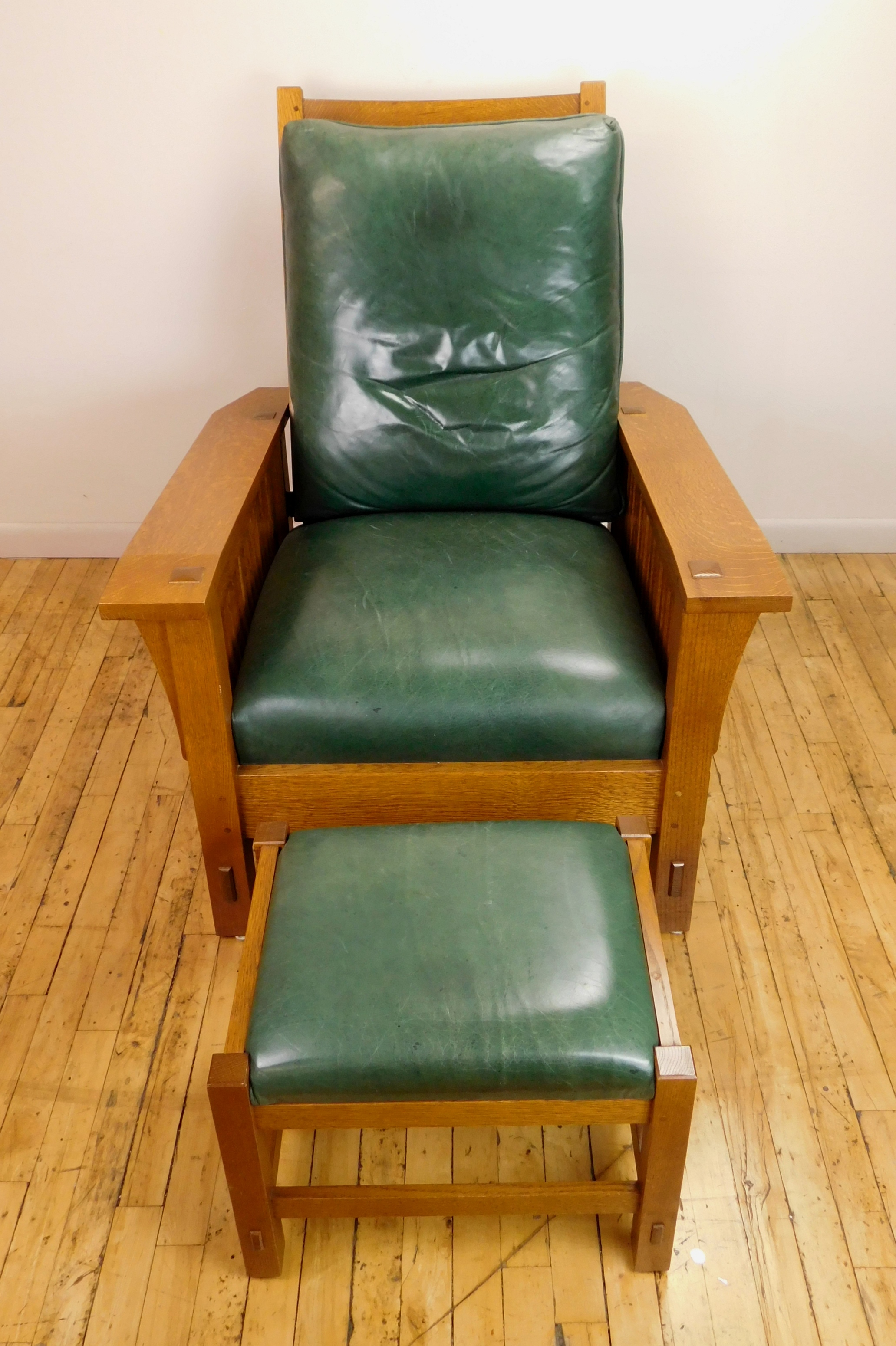 Appraisal: Contemporary Stickley Mission Oak chair with adjustable back and footstool