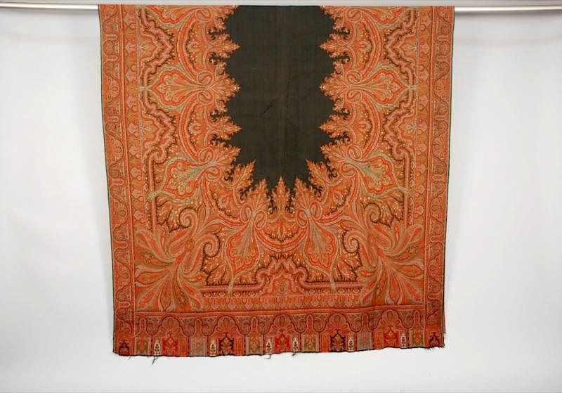 Appraisal: TWO WOOL PAISLEY LONG SHAWLS th C Both machine loomed