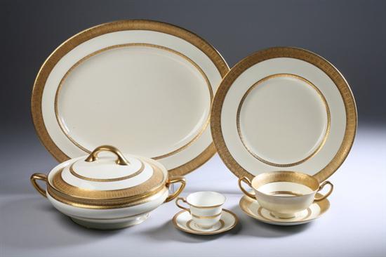 Appraisal: -PIECE ROYAL DOULTON BONE CHINA PARTIAL DINNER SERVICE Including six