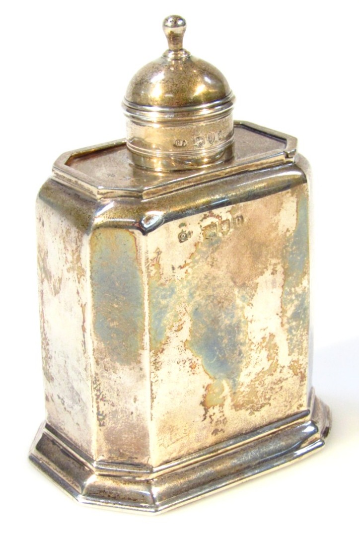 Appraisal: A Victorian silver tea caddy the domed lid with hinged