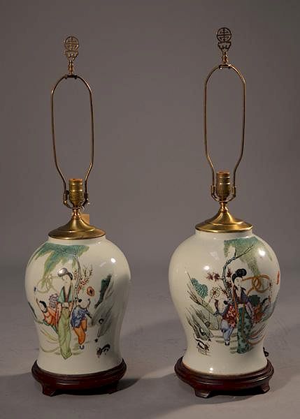 Appraisal: Pair of Chinese Porcelain Lamps Pair of Chinese porcelain lamps