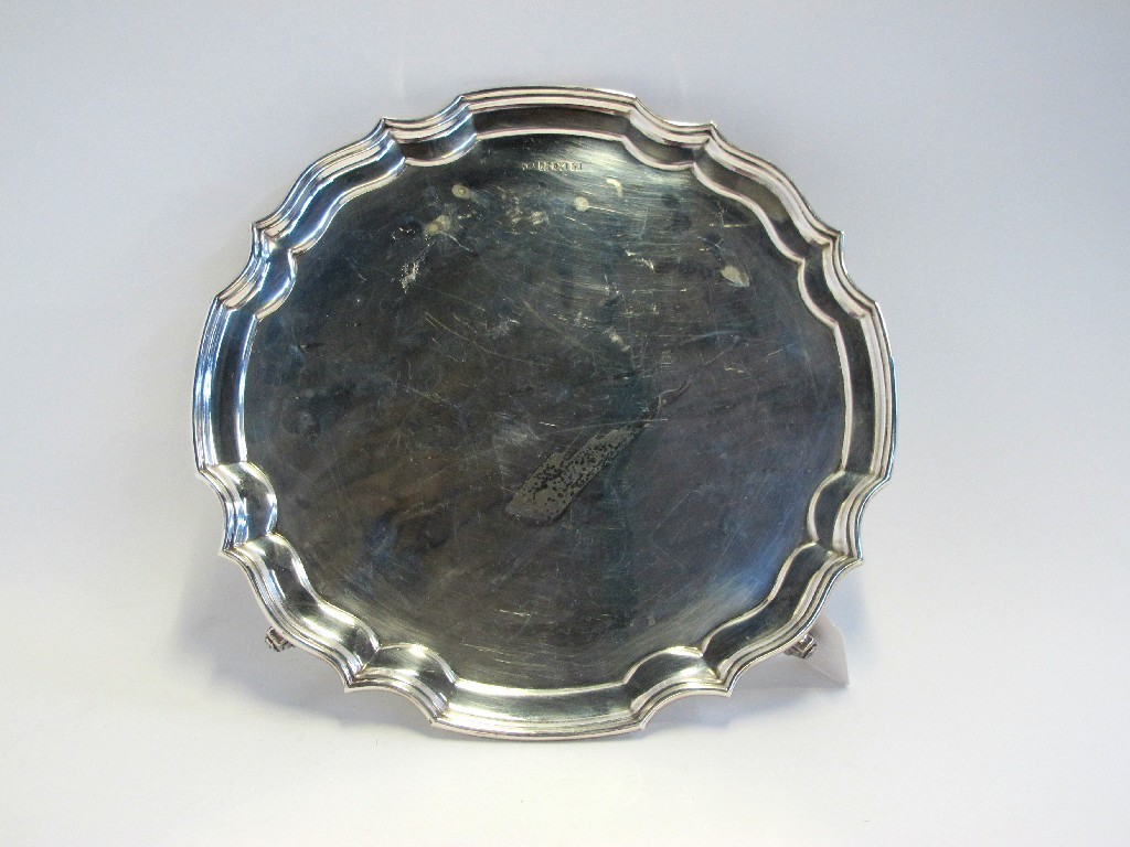 Appraisal: A silver salver Birmingham