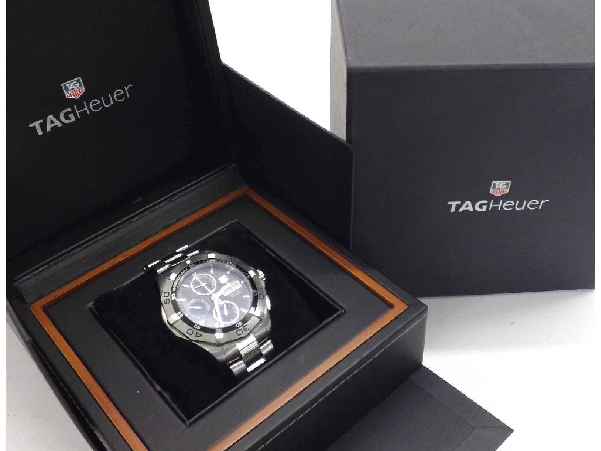 Appraisal: Tag Heuer Aquaracer chronograph automatic stainless steel gentleman's bracelet watch