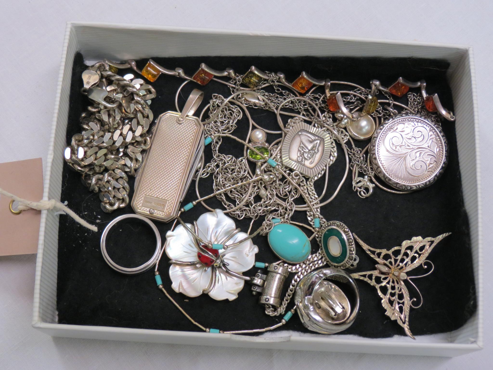 Appraisal: A small collection of modern silver jewellery