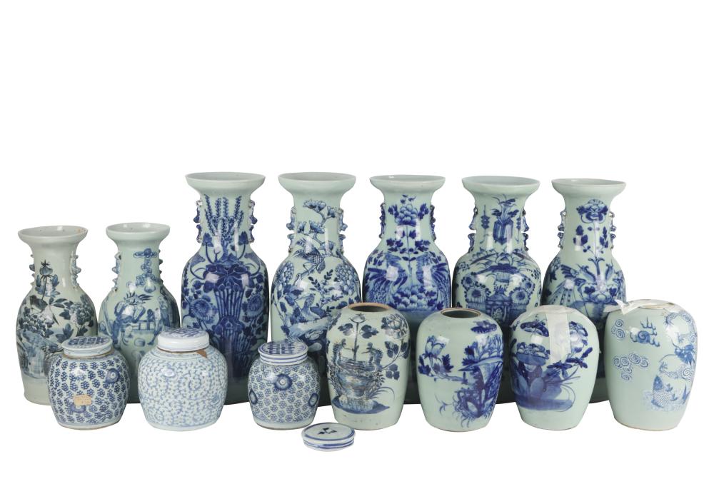 Appraisal: COLLECTION OF CHINESE BLUE WHITE PORCELAINall unmarked comprising five vases