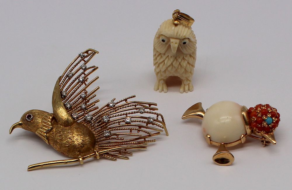 Appraisal: JEWELRY Grouping of Gold Bird Form Jewelry Includes an kt