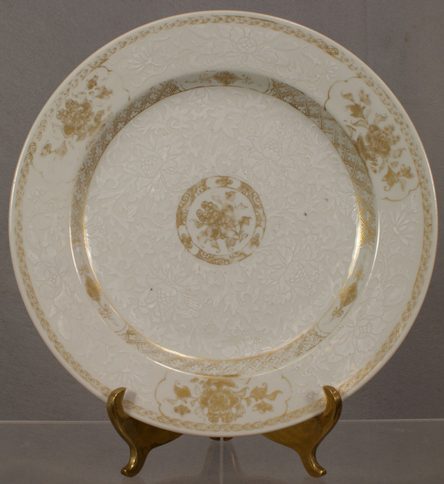 Appraisal: Chinese Export charger - d c Bianco Sopra Bianco decoration