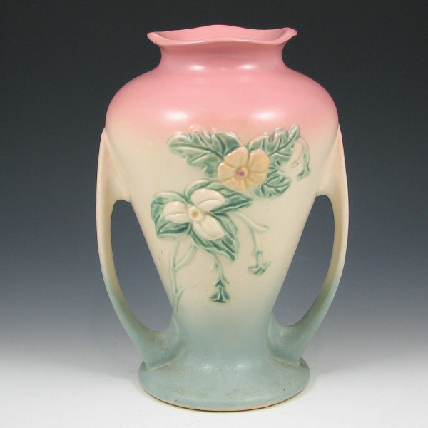 Appraisal: Hull Wildflower W- - Vase - Mint Wildflower vase in