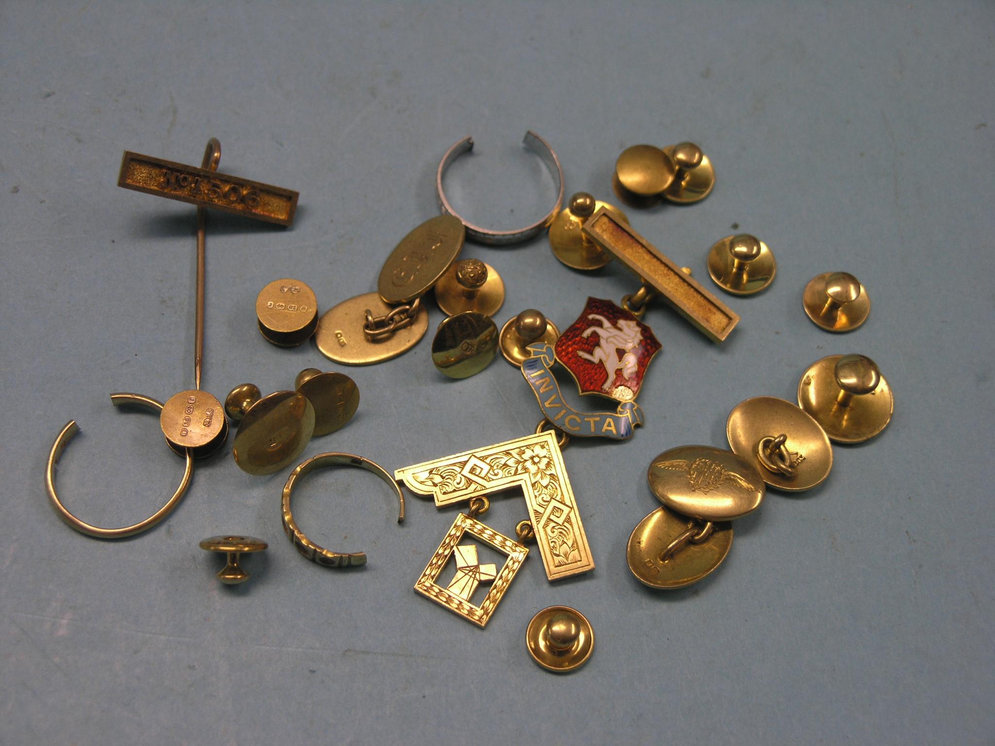 Appraisal: ct gold components including cuff-links and collar-studs grams gross total