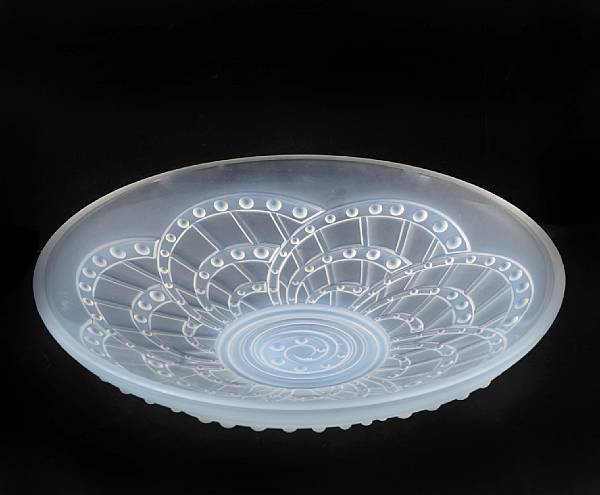 Appraisal: A Sabino glass bowl diameter in