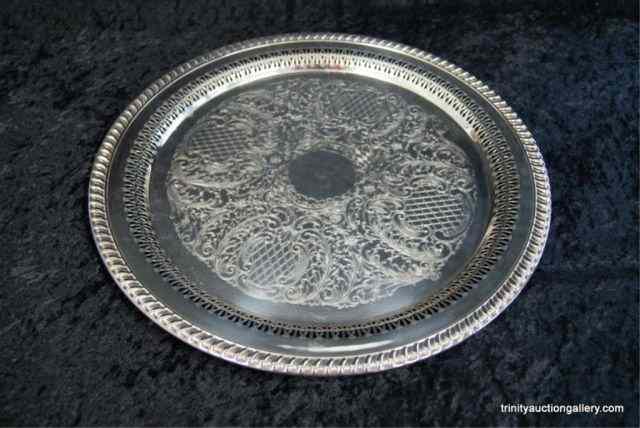 Appraisal: Leonard Silverplate '' Serving Tray - PlatterPattern name is unknown