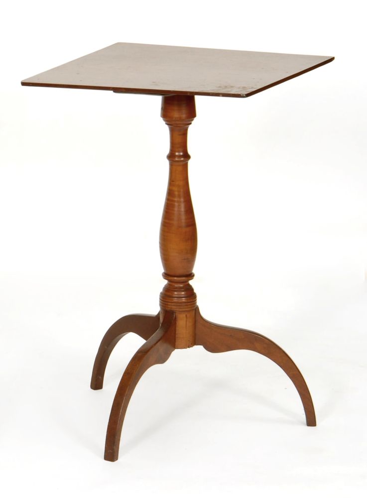 Appraisal: ANTIQUE AMERICAN HEPPLEWHITE CANDLESTAND Early th CenturyIn tiger maple with