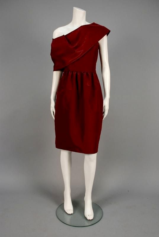 Appraisal: LARGE SIZE OSCAR de la RENTA ONE-SHOULDER DRESS Heavy burgundy