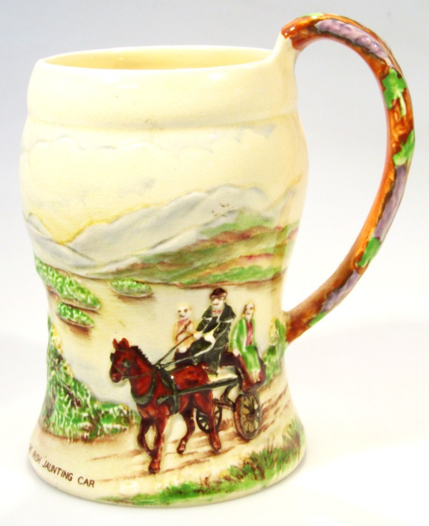 Appraisal: An early thC Crown Devon Fieldings musical tankard Killarney the