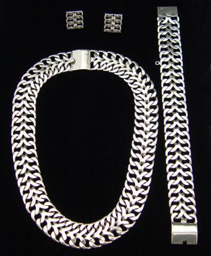 Appraisal: FAR FAN MEXICAN STERLING NECKLACE ENSUITE To include Necklace ''