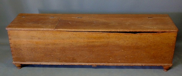 Appraisal: Pennsylvania poplar woodbox c with dovetailed construction h x l