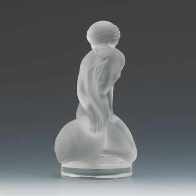 Appraisal: A Lalique Figurine of Leda and the Swan Frosted cast