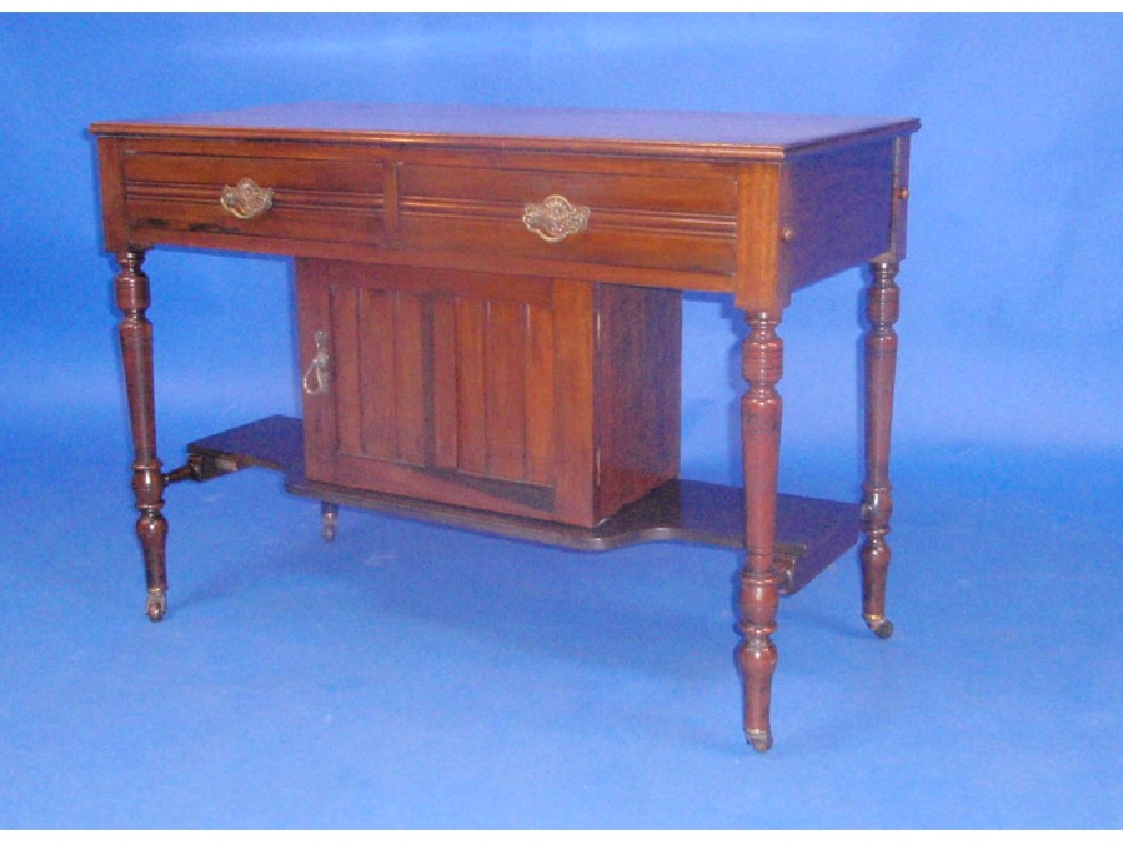 Appraisal: A late Victorian walnut washstand