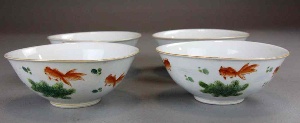 Appraisal: Pcs Chinese Porcelain Bowls with Koi FishConsisting of four deep