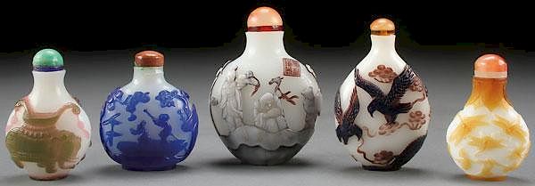 Appraisal: FIVE FINE CHINESE CAMEO GLASS SNUFF BOTTLES FIVE FINE CHINESE