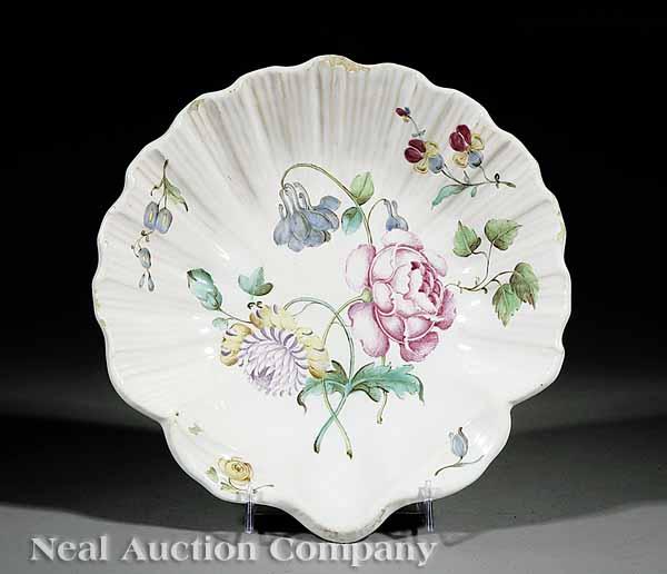 Appraisal: A Fine French Fa ence Shell Dish with Bold Floral