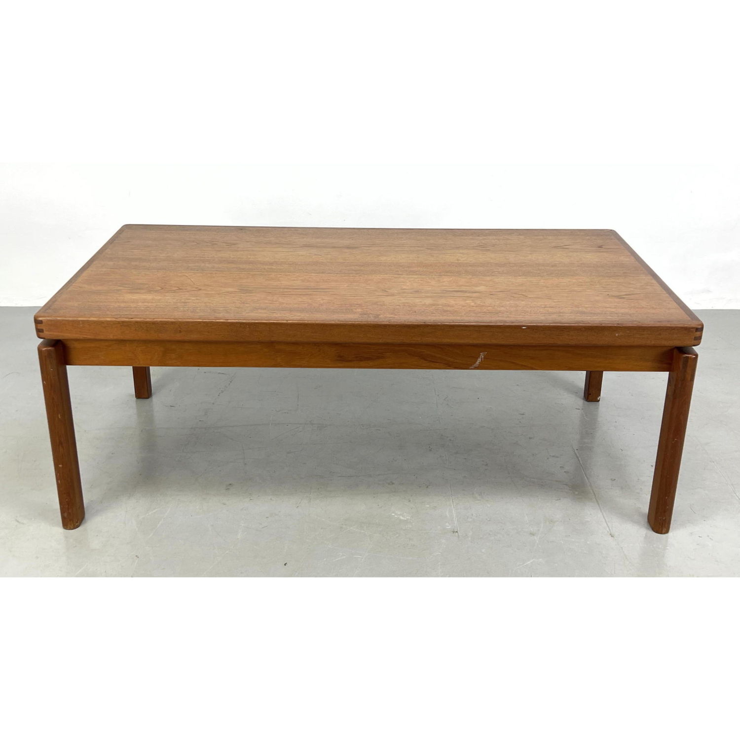 Appraisal: Danish Modern Teak Coffee Table Dimensions H inches W inches