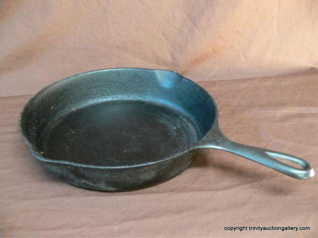 Appraisal: WagnerWare Sidney O Cast Iron Skillet - Marked and numbered