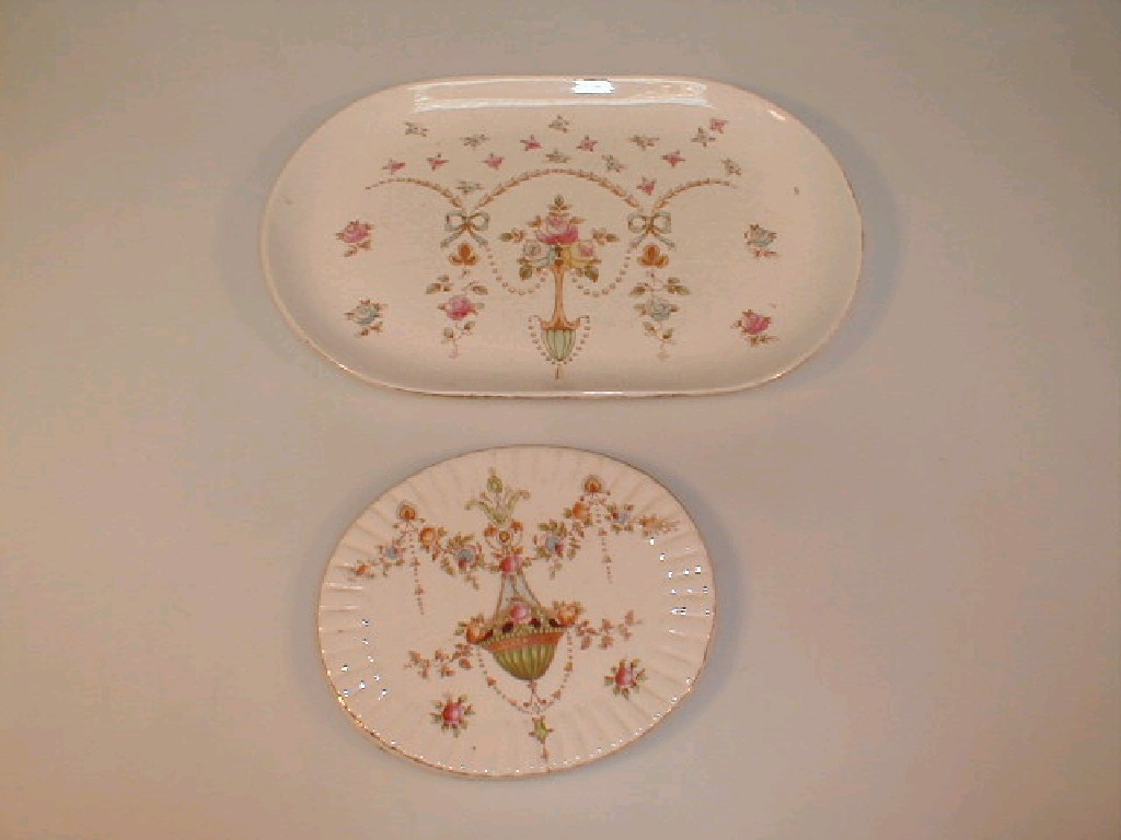 Appraisal: A Fieldings Devonware oval tray together with a similar teapot