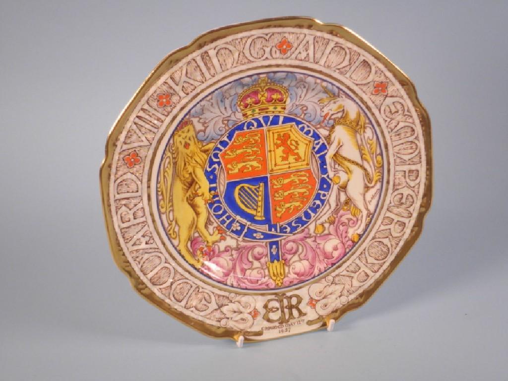 Appraisal: A Paragon porcelain plate made to commemorate the Coronation of