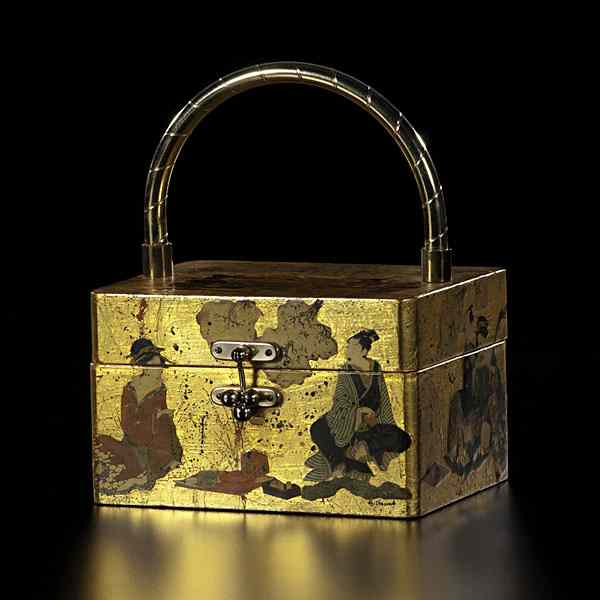 Appraisal: Orientalist D coupage Box Purse Gold Orientalist-style box purse with