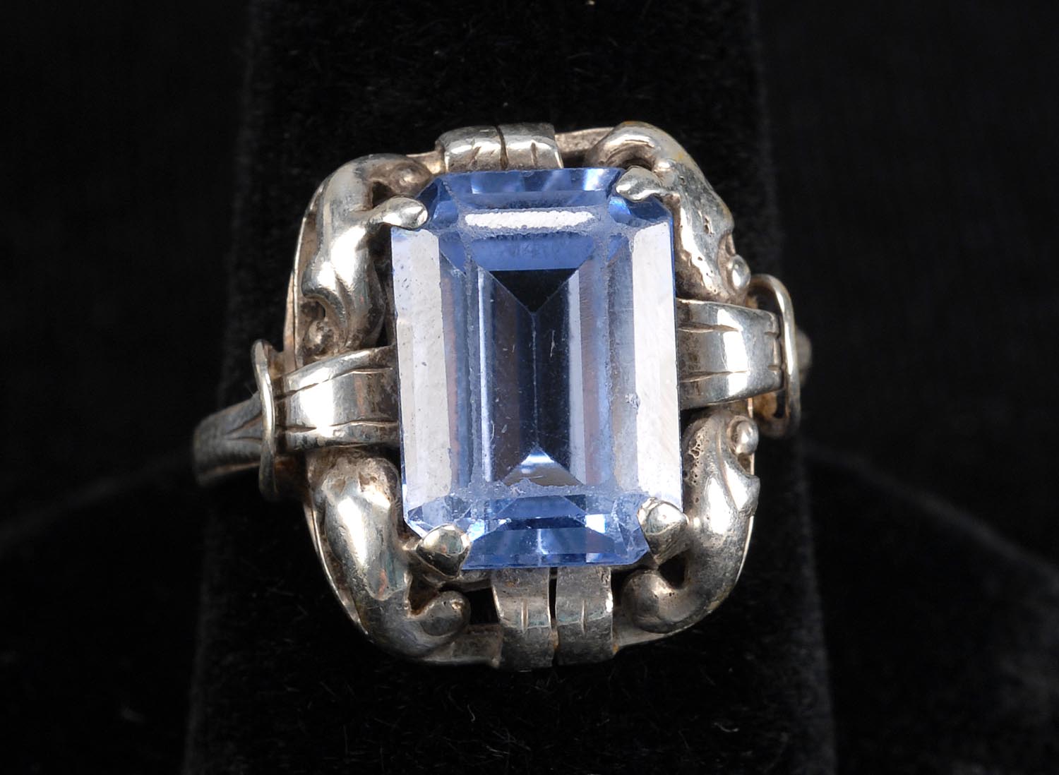 Appraisal: CONTINENTAL SILVER AND AQUAMARINE RING Mid- th CenturyWith emerald-cut stone