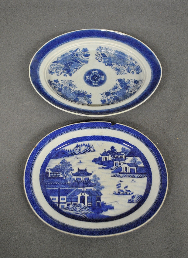 Appraisal: - Chinese blue and white Fitzhugh porcelain meat platter lacking