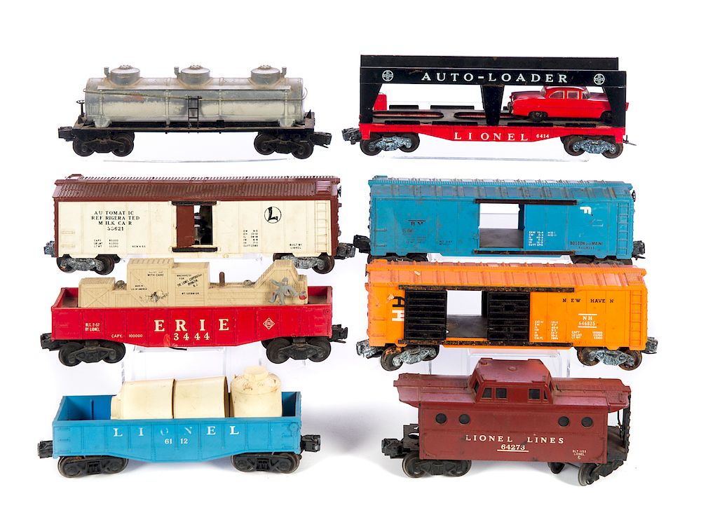 Appraisal: Lionel Train Cars in Original Boxes Good condition with normal