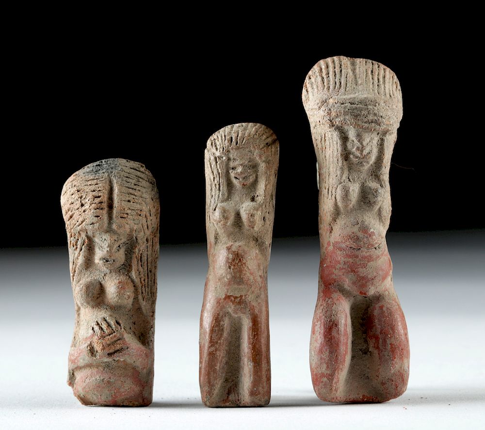 Appraisal: Lot of Valdivian Terracotta Venus Figures Pre-Columbian Ecuador Valdivian ca