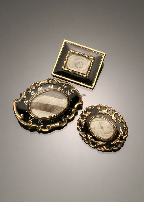 Appraisal: Three Victorian Tested -Karat Yellow-Gold and Black Enamel Mourning Lockets