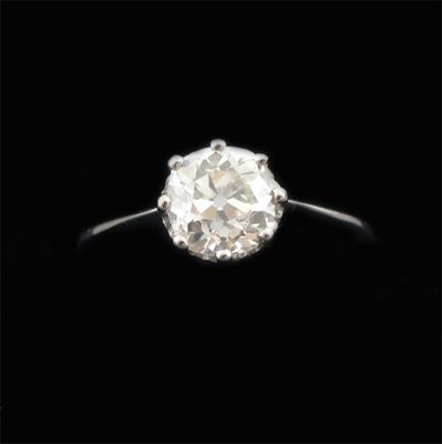 Appraisal: A diamond solitaire ring the circular cut diamond weighs approximately